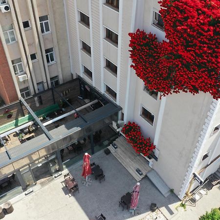 Mbi Travel Inn Κραϊόβα Εξωτερικό φωτογραφία