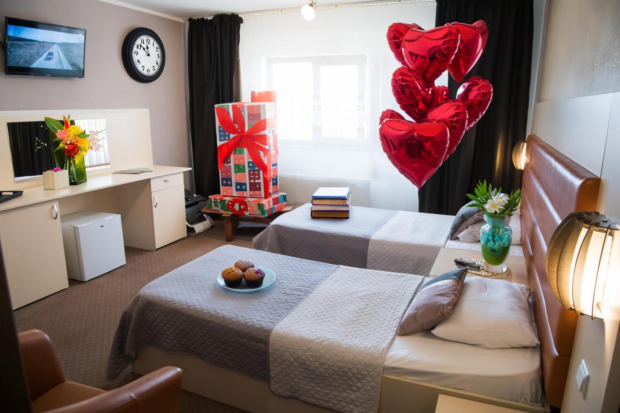 Mbi Travel Inn Κραϊόβα Εξωτερικό φωτογραφία