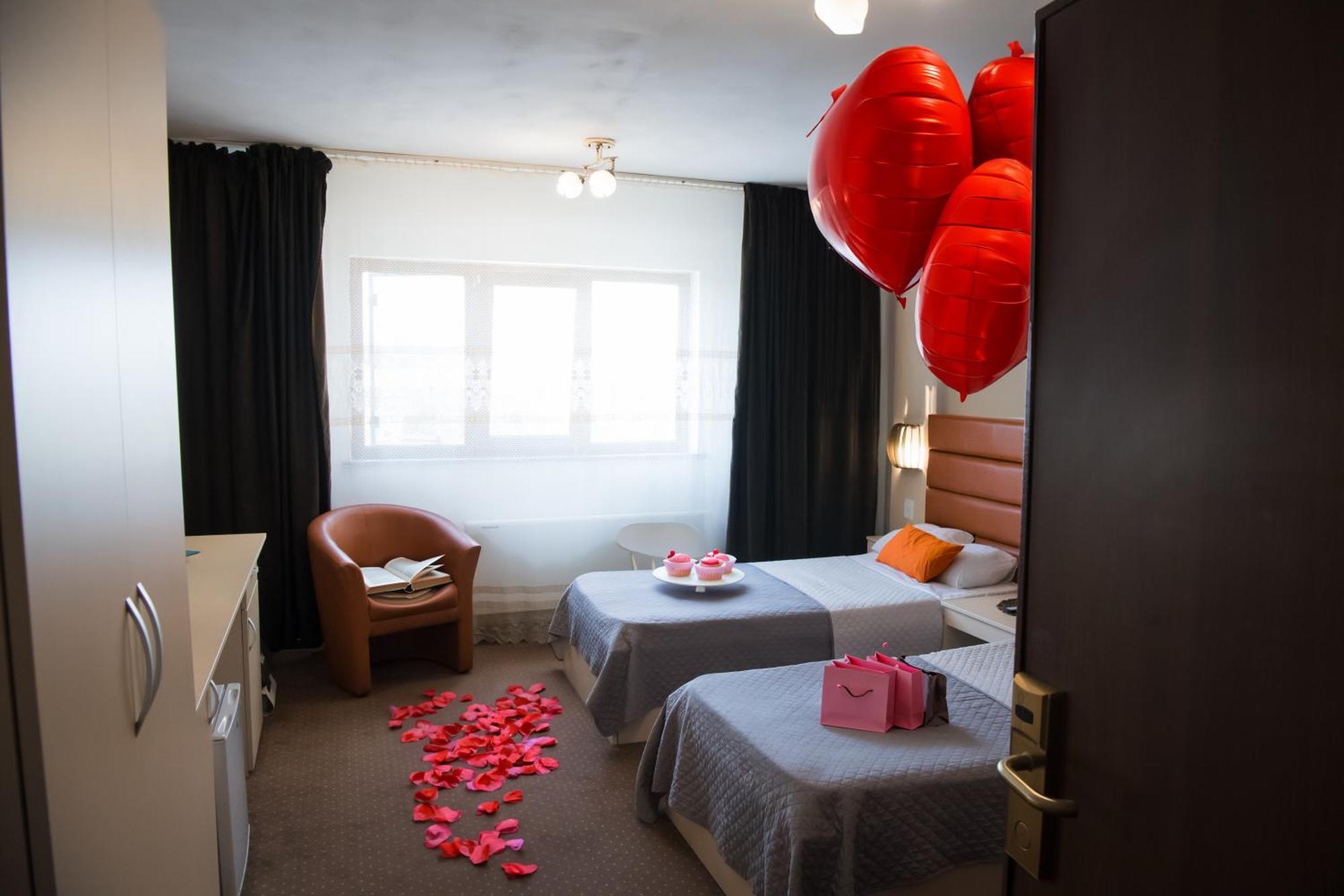 Mbi Travel Inn Κραϊόβα Εξωτερικό φωτογραφία